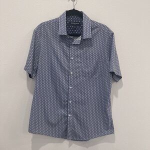 Men’s Mizzen + Main Leeward Trim Fit No Tuck Geometric Blue Button Up Large